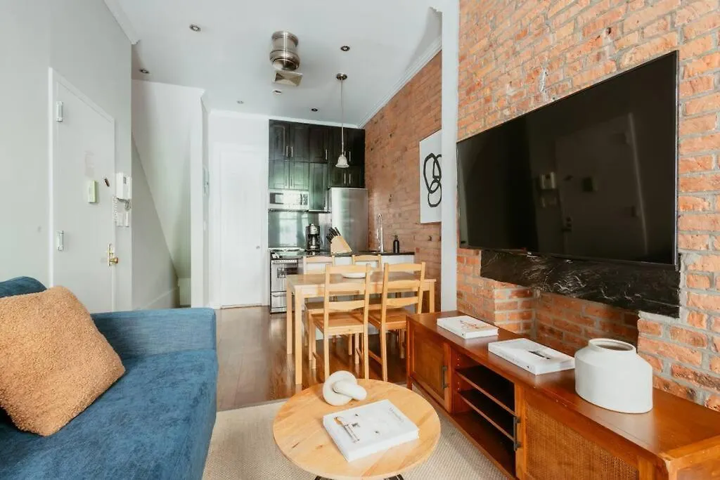 Cozy Urban Retreat - East Village Manhattan New York 0*,